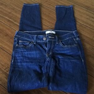 Hollister skinny jeans